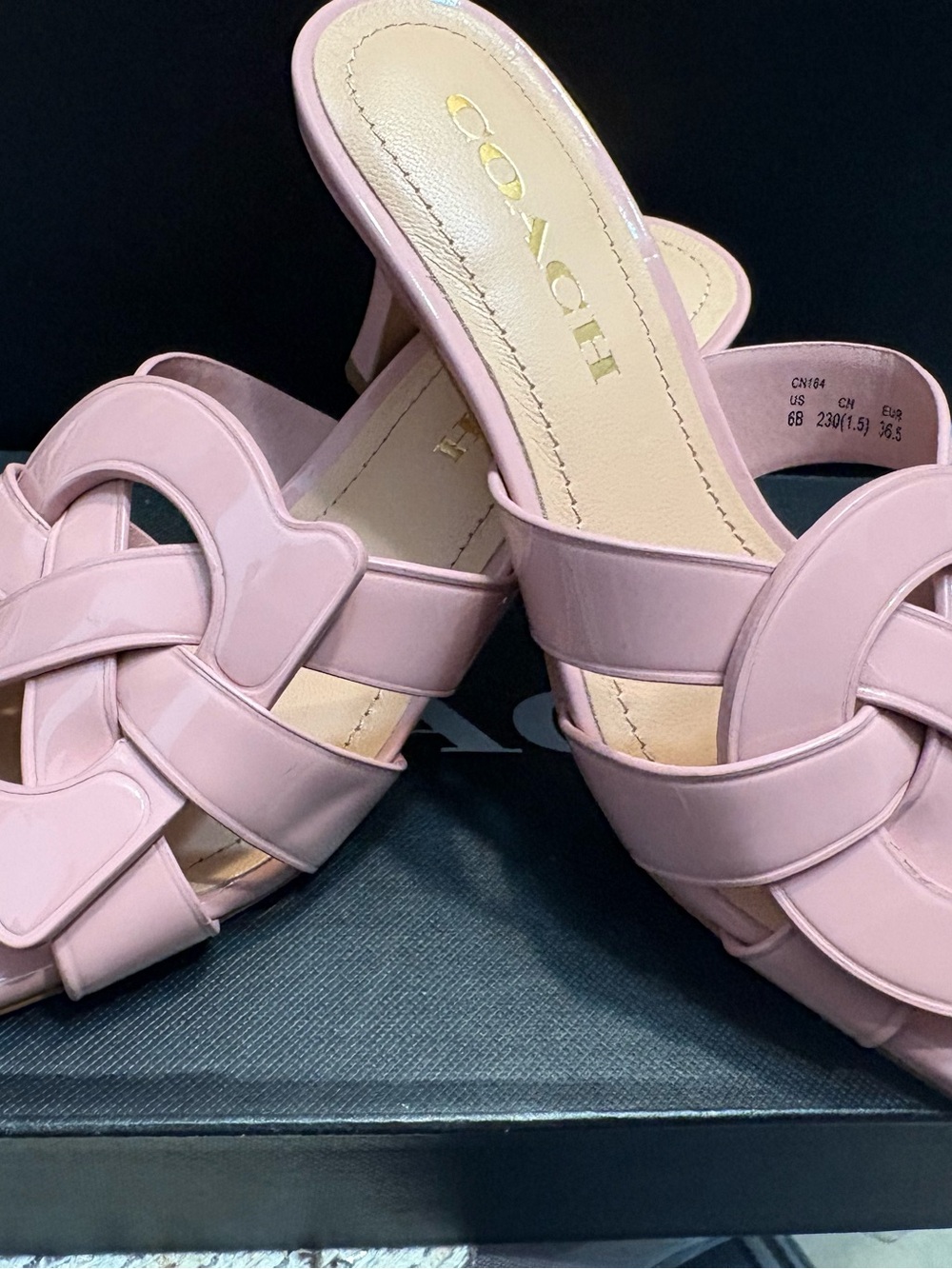 Coach Tillie 65 mm patent leather Rose Pink sandals - Picture 10 of 10